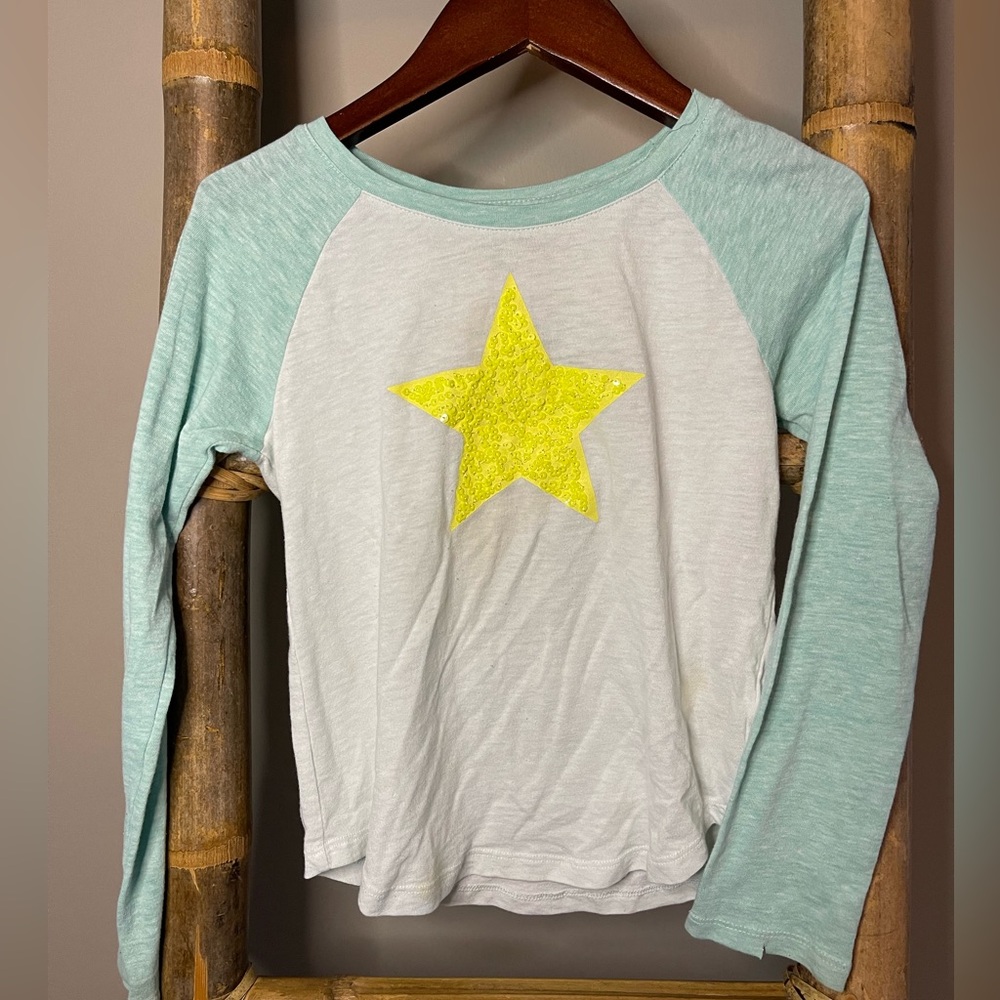 Gap long sleeve tee was super cute star detail